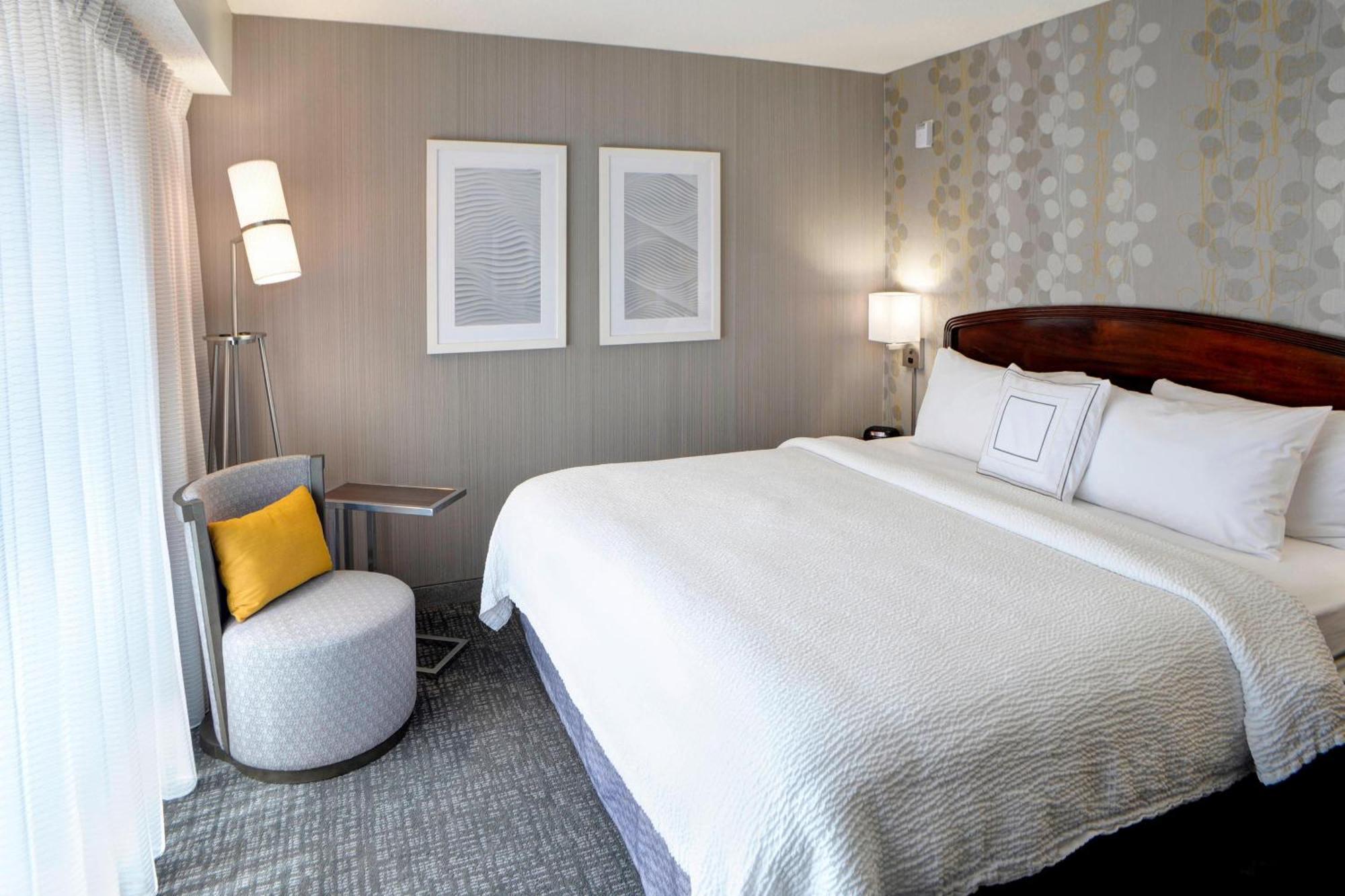 Courtyard By Marriott Kokomo Exterior foto